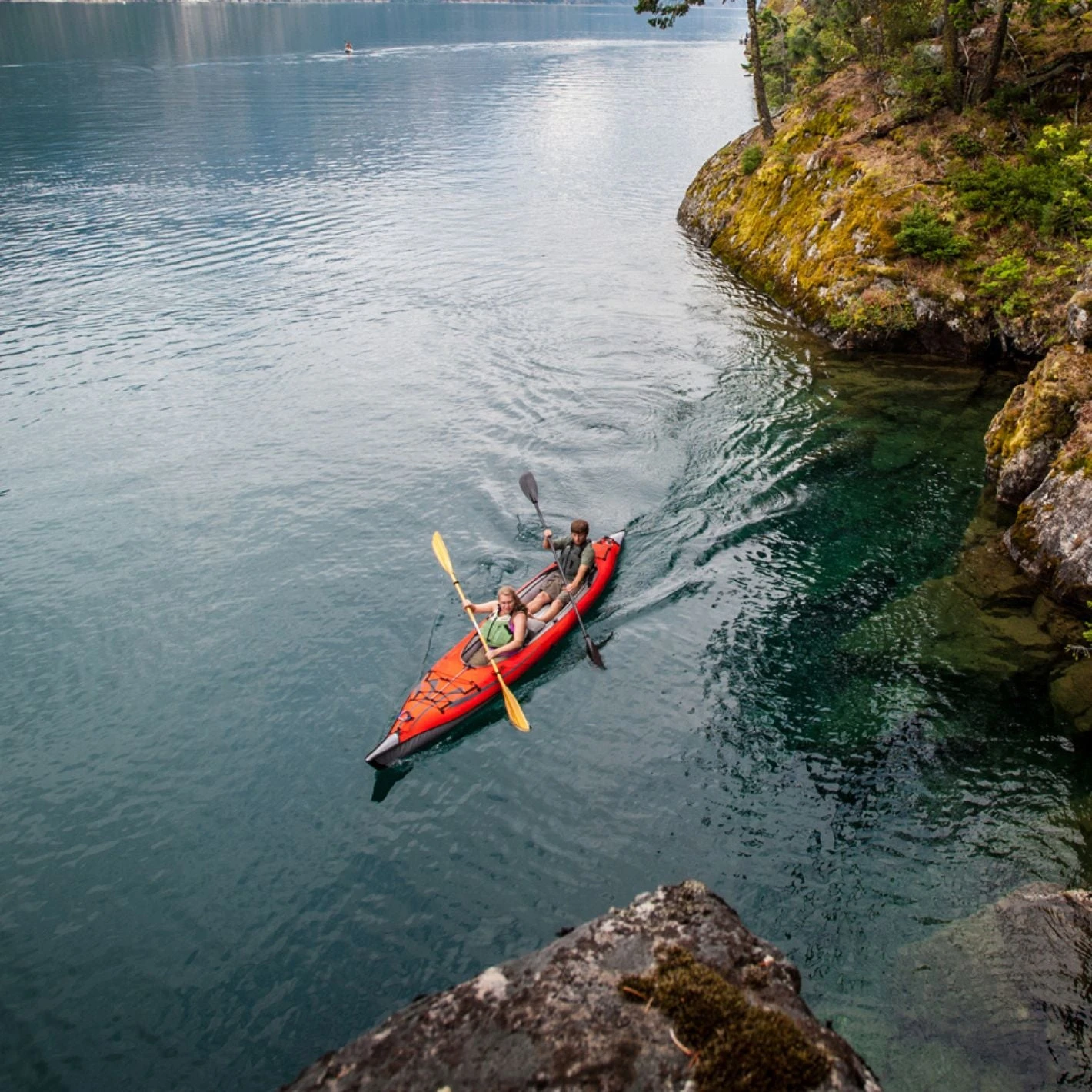 Pelican Sport Advanced Elements Inflatable AdvancedFrame™ Convertible Kayak 4 Pelican Sport Advanced Elements Inflatable AdvancedFrame™ Convertible Kayak - Image 2